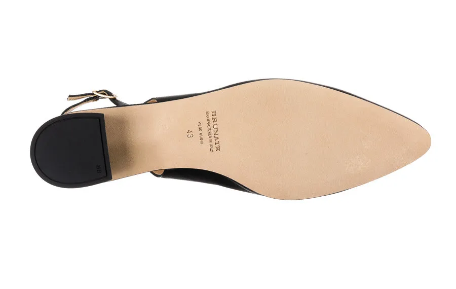 Br Carnation Black