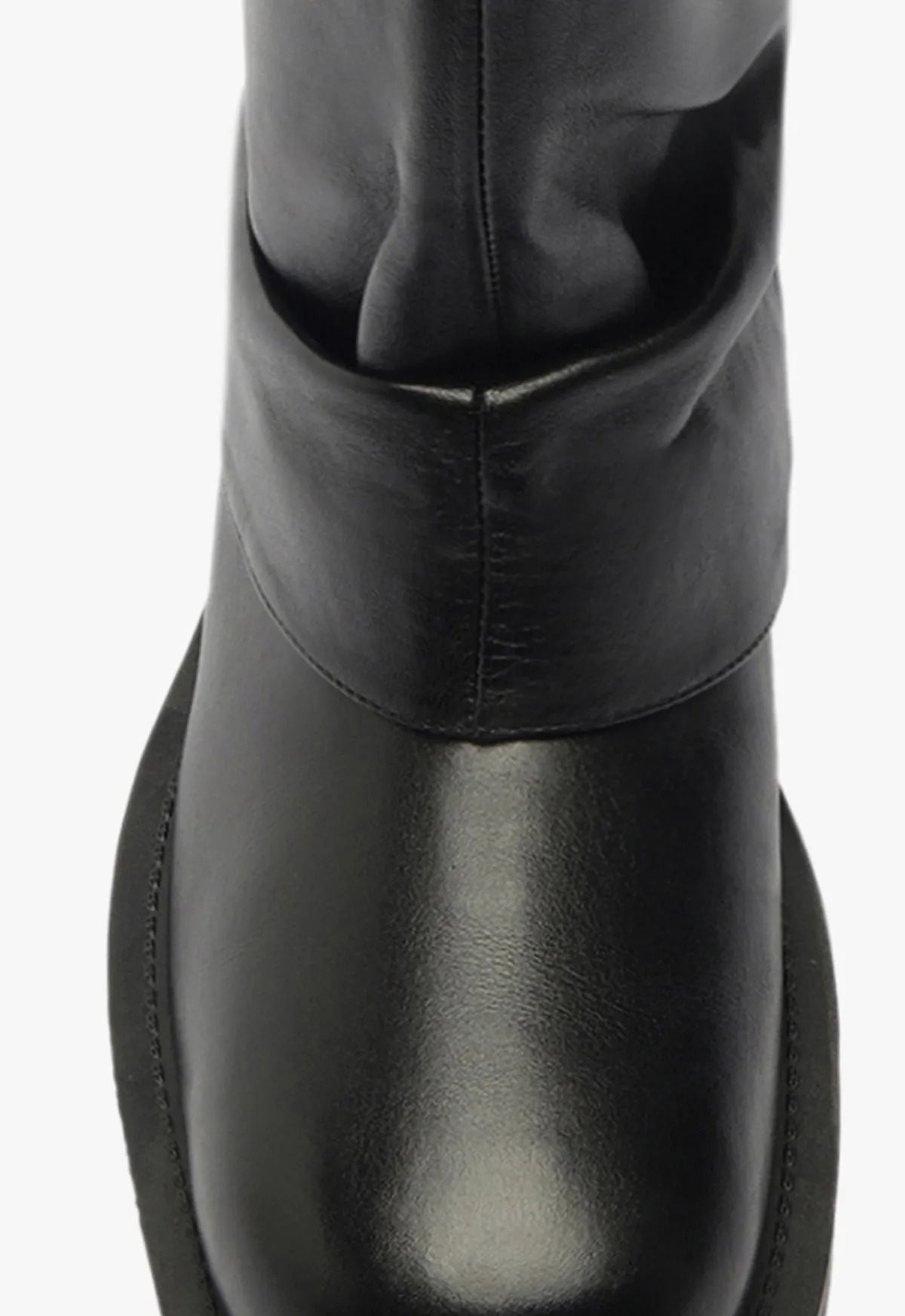 Keira Up Cloak Boot