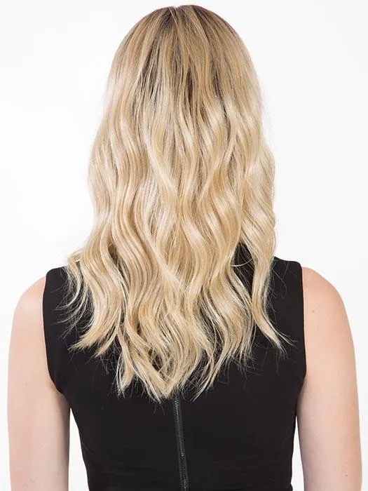 Maxwella 18" | Synthetic Lace Front Wig | CLOSEOUT