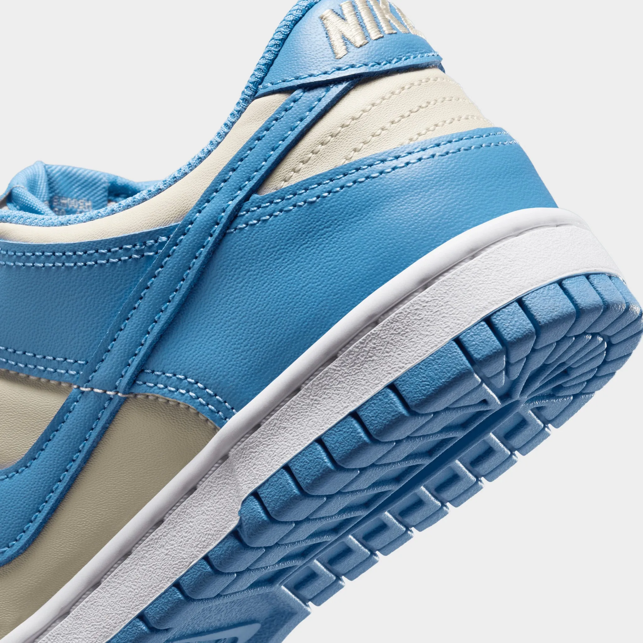 Nike Dunk Low GS Blue Beyond / Beach - White