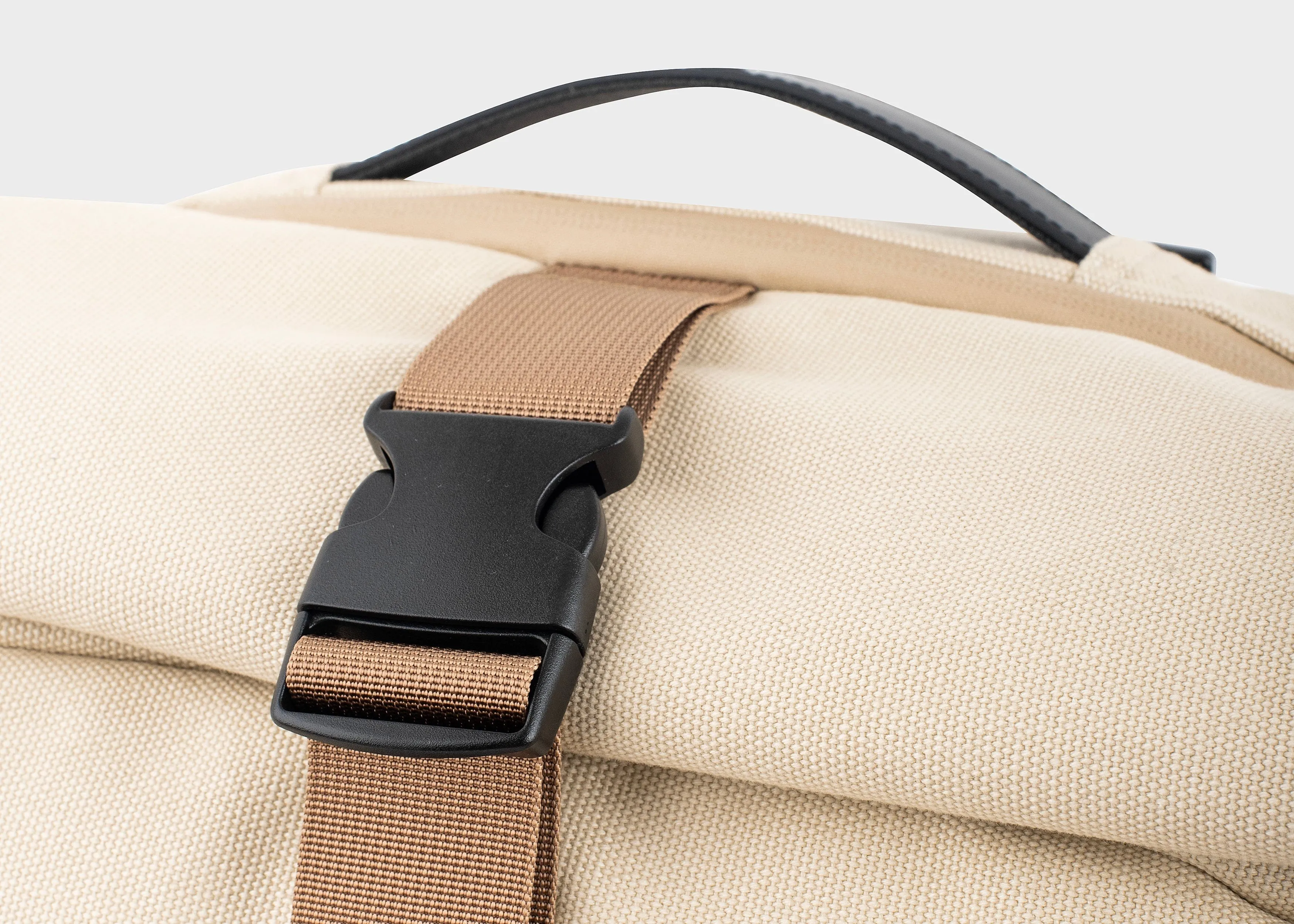 Nomad Vegan Hemp Backpack | Full Black