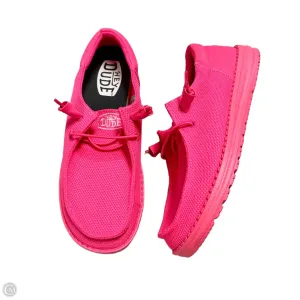 Shoes Flats By Hey Dude In Pink, Size: 8