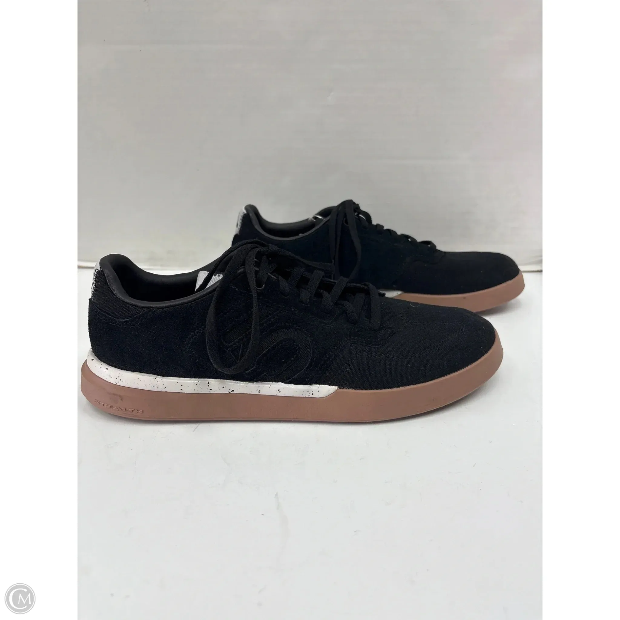 Shoes Sneakers By Adidas In Black, Size: 9