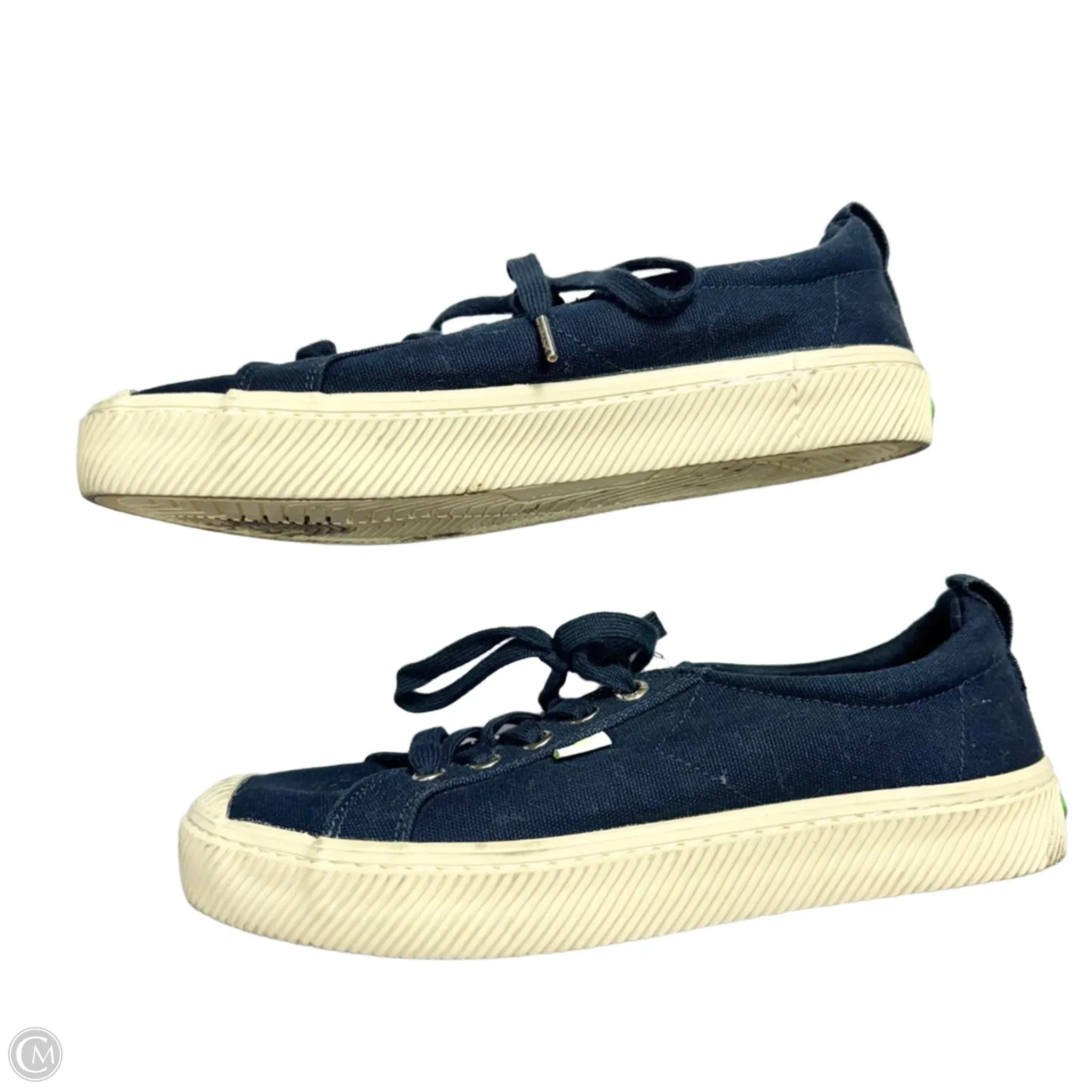Shoes Sneakers By Cariuma In Navy, Size: 8.5