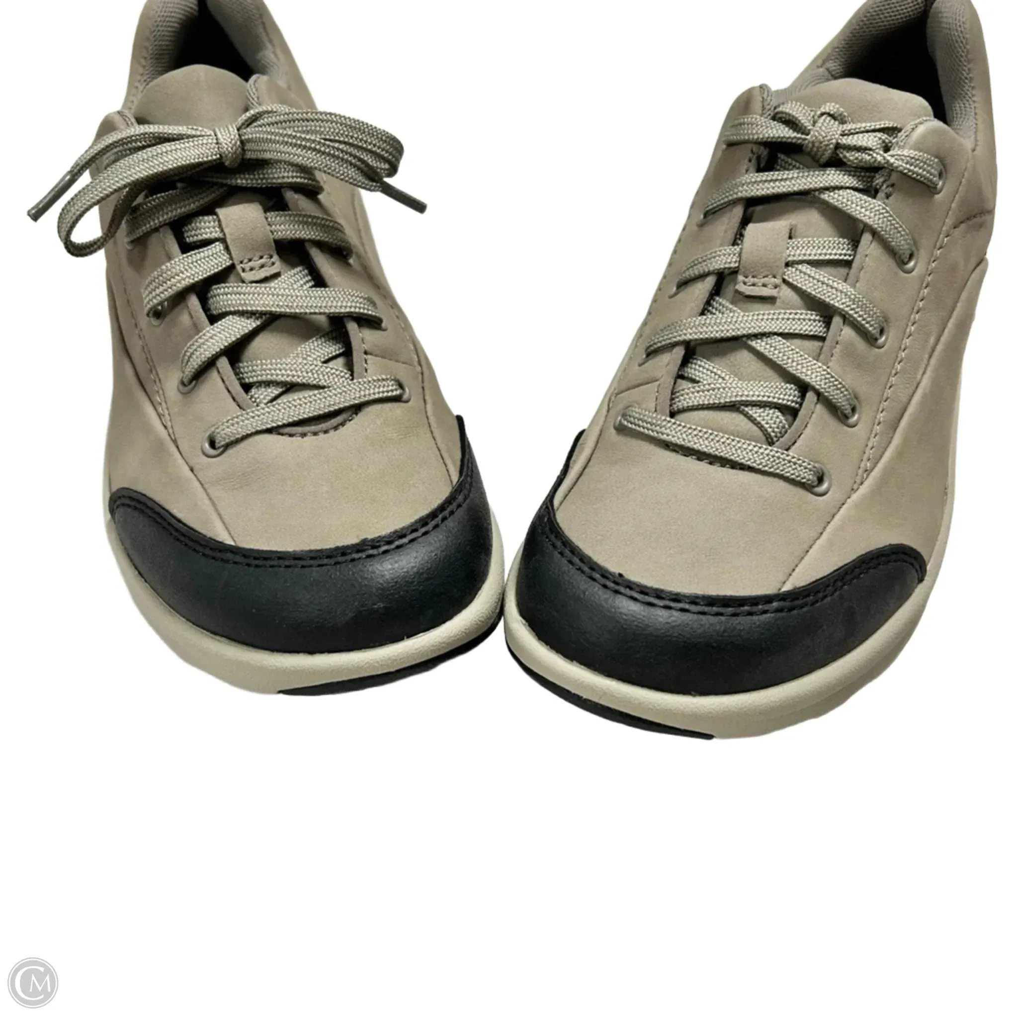 Shoes Sneakers By Clarks In Black & Grey, Size: 8