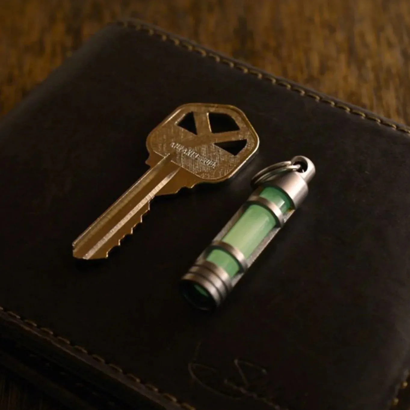 TEC-T3 Titanium Embrite™ Glow Fob