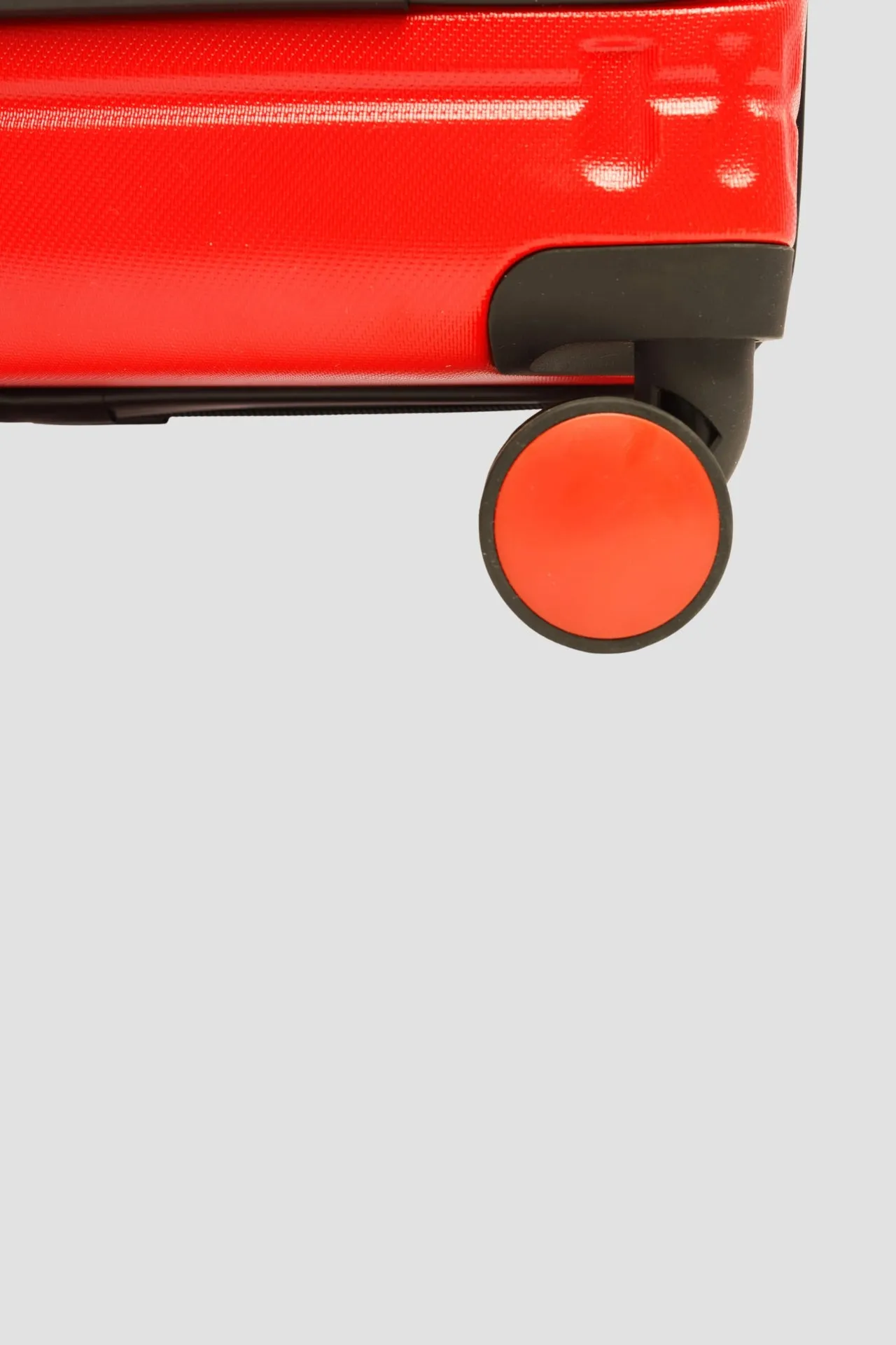 UPTOWN CARRY-ON LUGGAGE