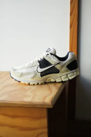 ZOOM VOMERO 5 ALABASTER/PALE IVORY