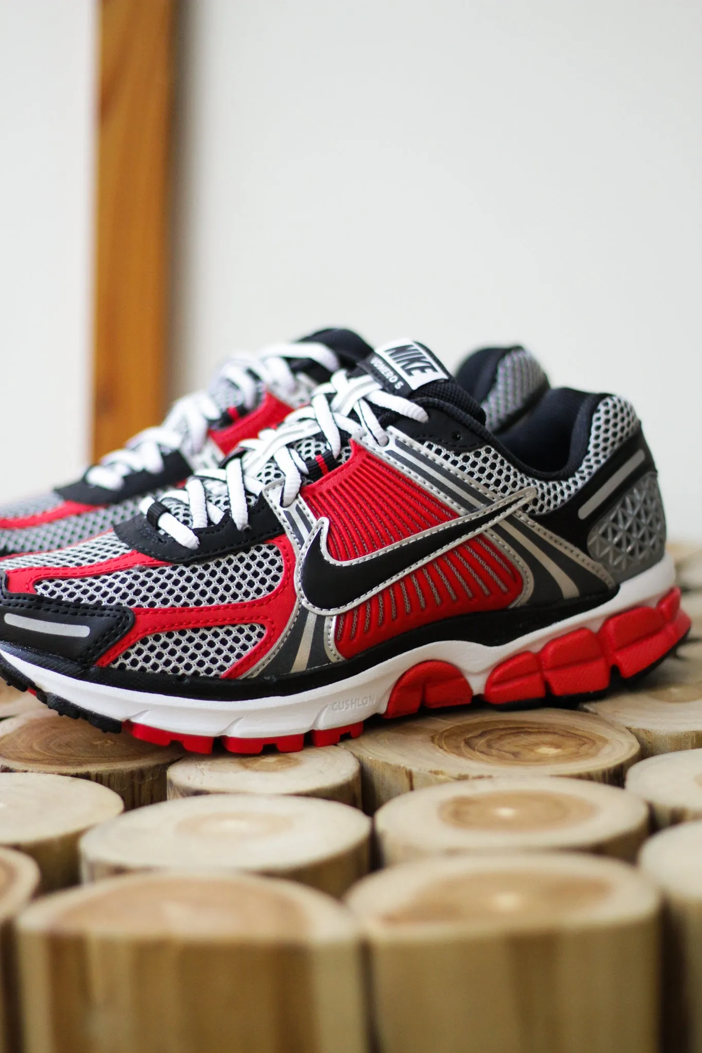 ZOOM VOMERO 5 UNIVERSITY RED